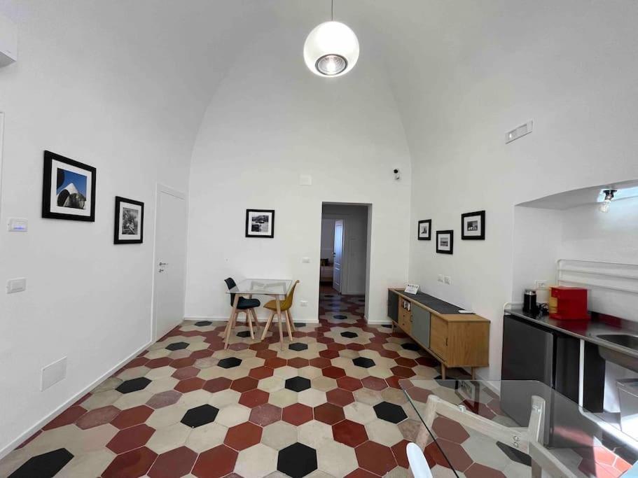 Palazzo Lamantea Boutique Rooms Bisceglie Exterior photo