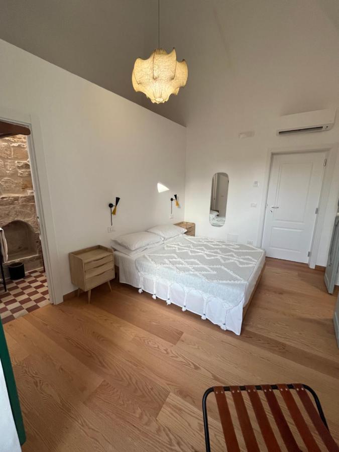 Palazzo Lamantea Boutique Rooms Bisceglie Exterior photo